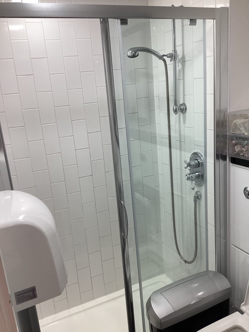 Shower enclosure