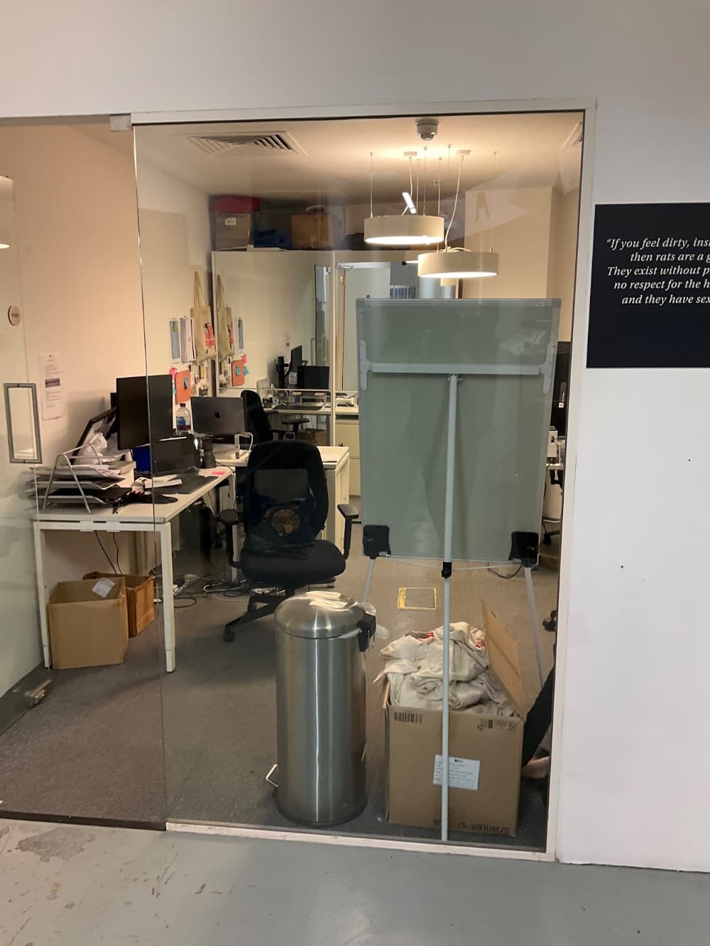 Glass Partition screen