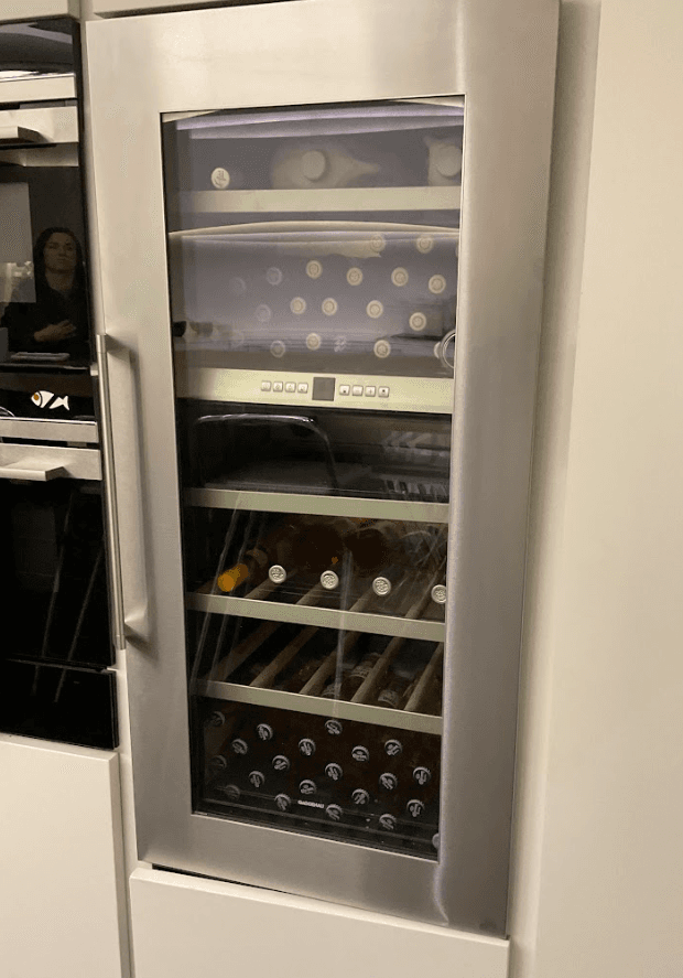 Bar fridge