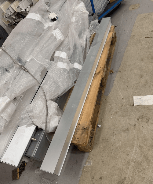 Tubular fluorescent lamps