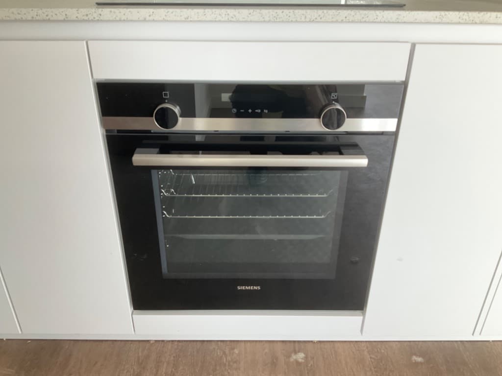 Electric Oven