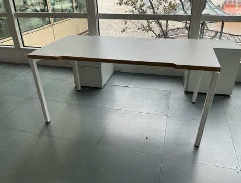 Office Desks Stand Alone
