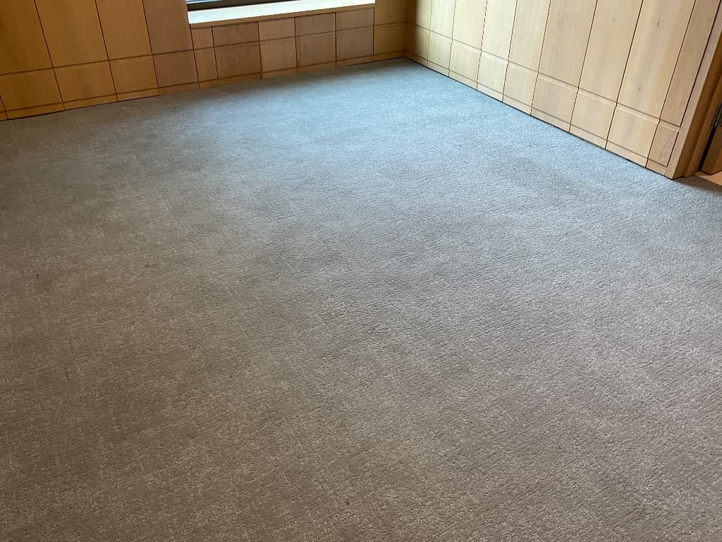 Pile carpet tiles