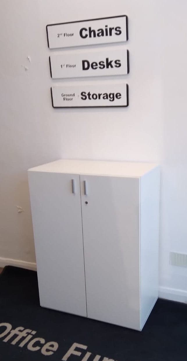 White 1060mm high 800mm wide 450mm deep double door wood units