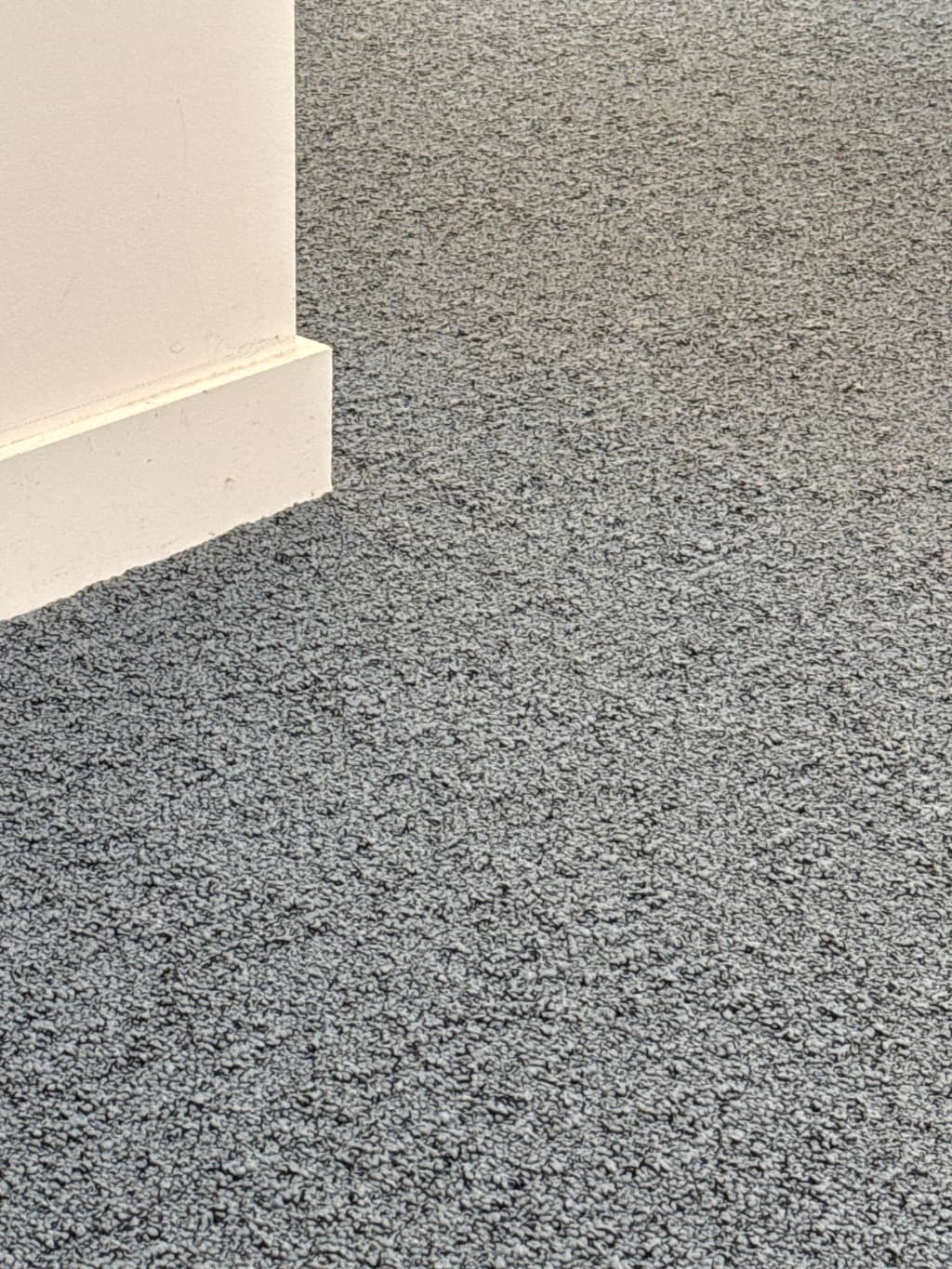 Pile carpet tiles