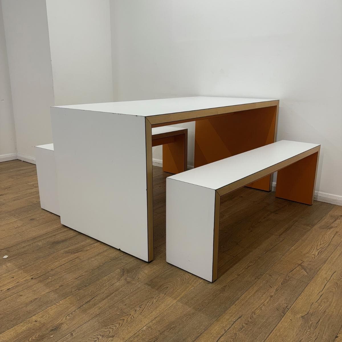 James Burleigh White & Orange Canteen Bench Set