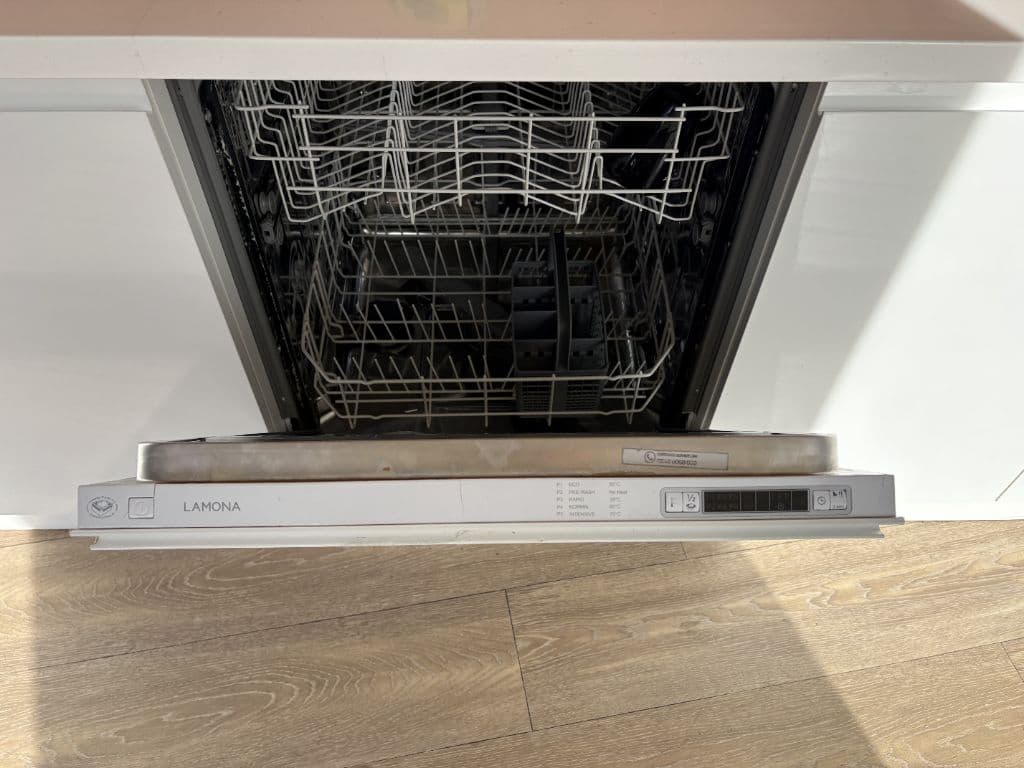 Integrated Dishwasher